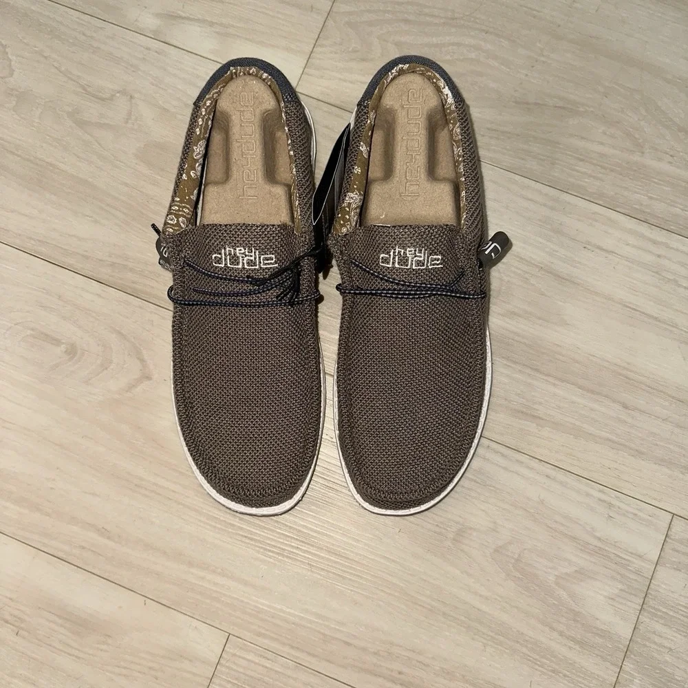 Hey Dude Wally Paisley Mens Size 11 Chocolate White Casual Walking Slip-On Shoes - Picture 2 of 7